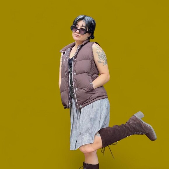 00s ERA GAP CHOCOLATE BROWN down puffer vest!! PERFECT for FALL - sleeveless! - Picture 4 of 8